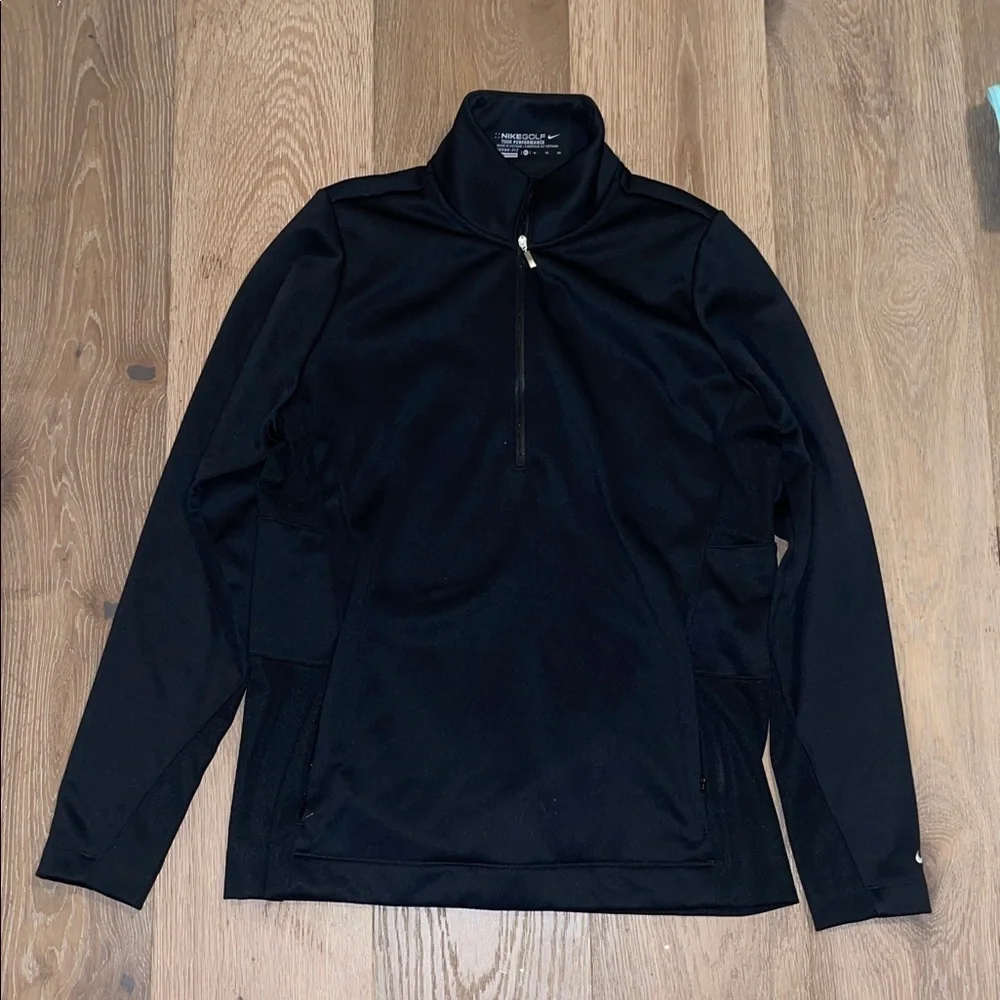 Nike golf tour performance size xl Black Lightweight quarter zip long sleeve